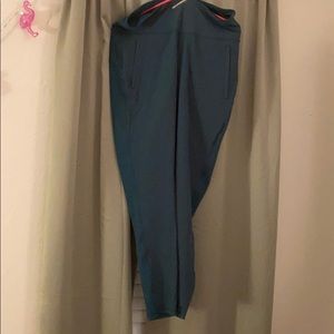 Teal Leggings with Zip Pockets